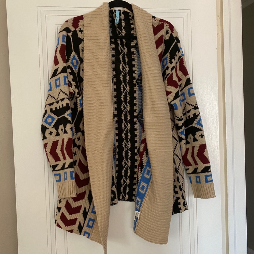 Pronto Patterned Cardigan